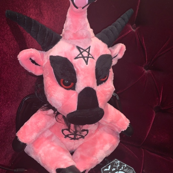 Dark Lord Bubblegum - Picture 2 of 3